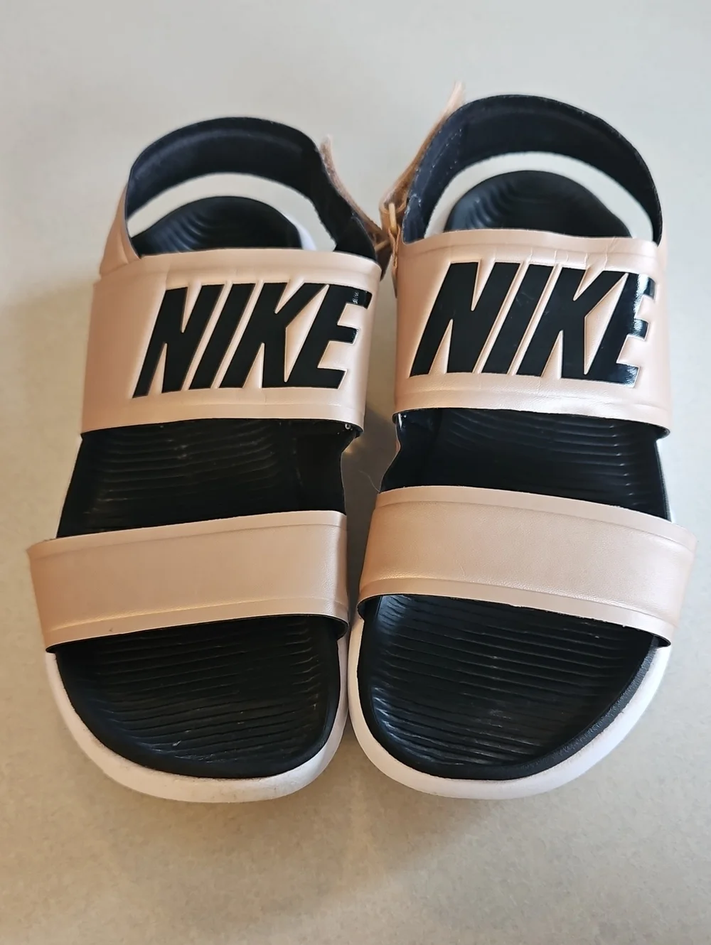 Nike Women's Tanjun Sandals